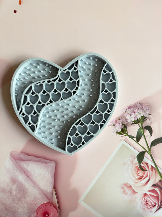 Sweetheart Slow Pet Feeder