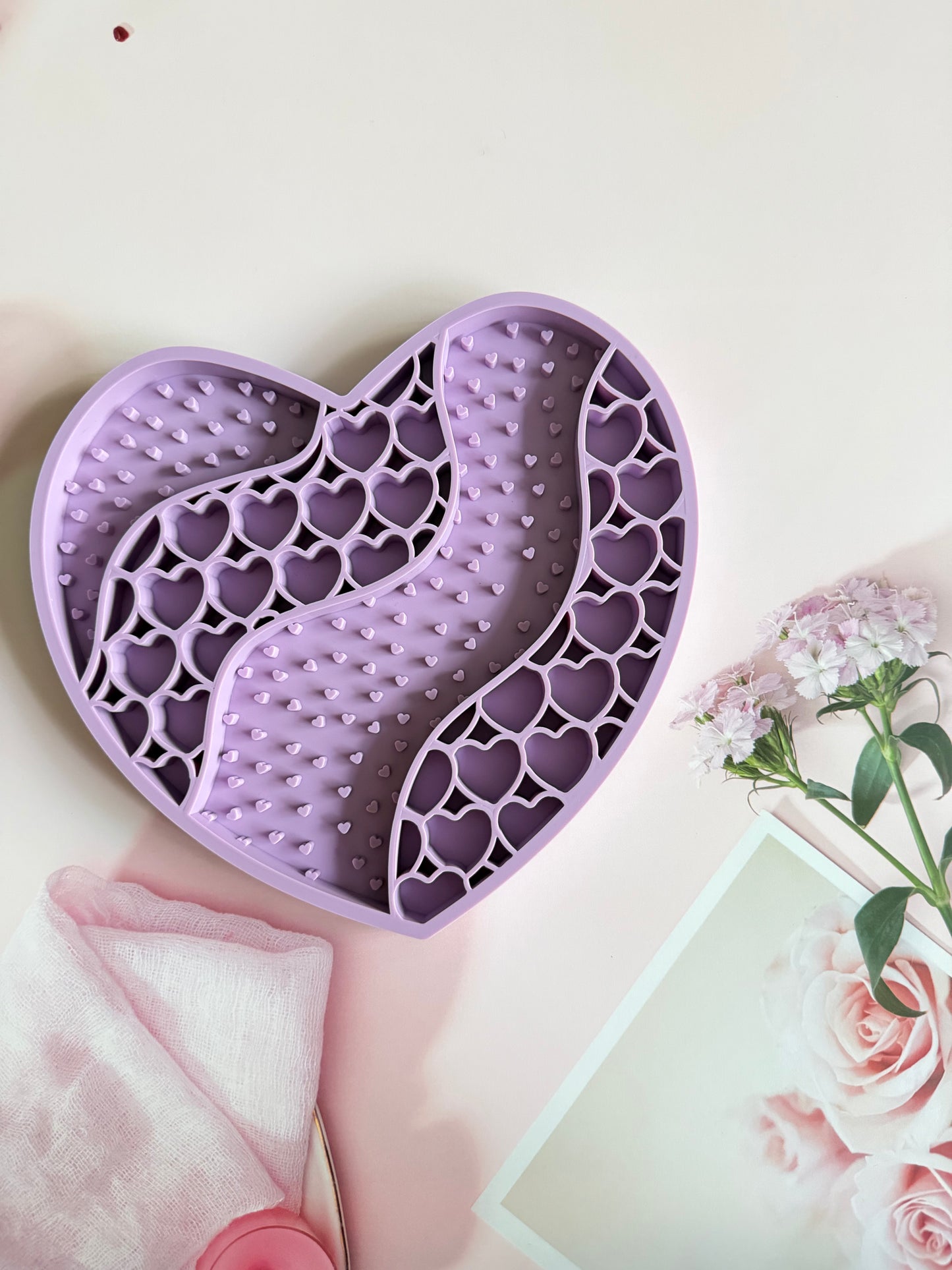 Sweetheart Slow Pet Feeder