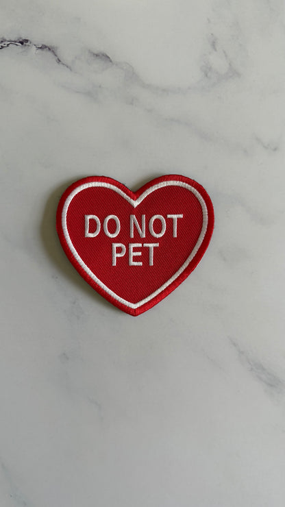 Pawchi Heart Velcro Patch – Do Not Pet / Social Distance Please